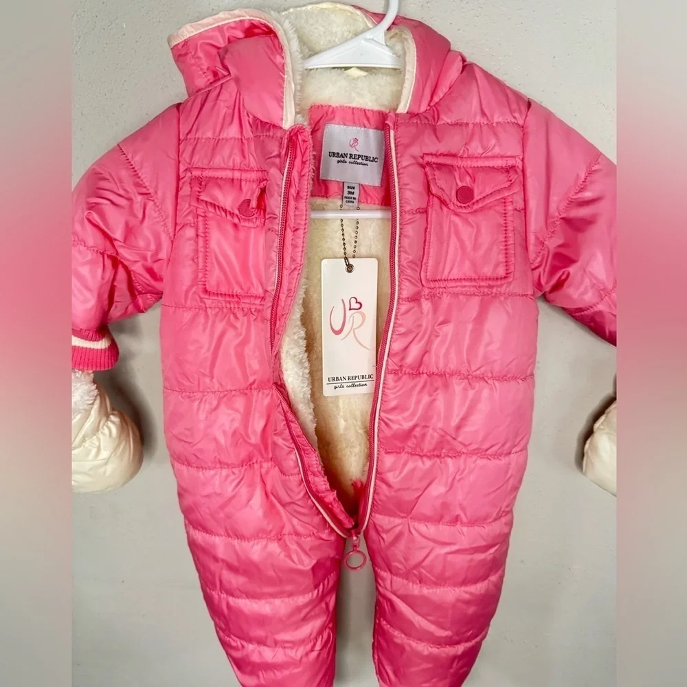 URBAN REPUBLIC Baby Girl's Hooded Faux Shearling Lined Footie 0-3 months